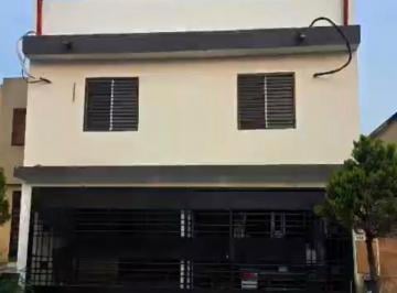 Casa · 294m² · 3 Recámaras · 2 Estacionamientos · Casa en Venta