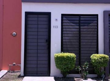 Casa de 3 habitaciones, Tlajomulco de Zúñiga · Casa con 70 m² de Superficie de Terreno y 3 Habitaciones en Venta en Vista Sur Residencial