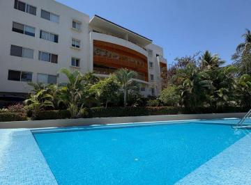 Departamento en Venta de 4 habitaciones Las Glorias · Departamento en Venta en Plaza Las Glorias Zona Hotelera Puerto Vallarta