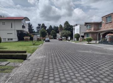 Casa en condominio de 3 habitaciones, Metepec · Casa en Venta en Residencial Providencia Metepec Mexico con Doble Seguridad y Espacio Para 4 Autos