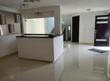 Casa en condominio de 3 habitaciones, Metepec · Casa en Venta en Residencial Providencia Metepec Mexico con Doble Seguridad y Espacio Para 4 Autos