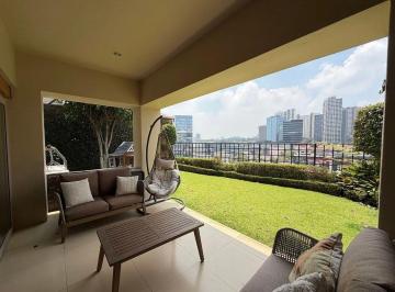 896ab02895d4d873ae7f82da4147a9c0b8221707d1bc86124901b7c9394ee409 · Casa en Venta en Hacienda de Las Palmas, Interlomas
