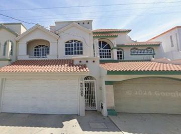Casa de 3 habitaciones, Mazatlán · ¡Increible Oportunidad de Inversion!hermosa Propiedad Ubicada en Mazatlán Sinaloa