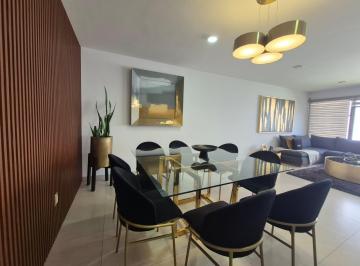 Casa · 257m² · 3 Recámaras · 2 Estacionamientos · Casa en Venta en San Angel II