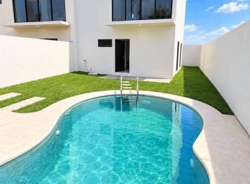 Casa de 3 habitaciones, Jojutla · Casa en Venta en Tequesquitengo con Roof Garden Vista Al Lago Nueva