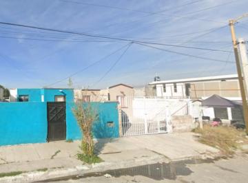 Casa de 2 habitaciones Venta MN 477,422 · Casa en Remate en Loma Linda, Saltillo, Coahuila.