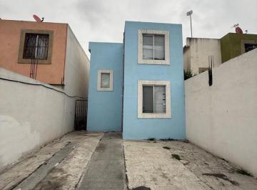Casa · 2 Recámaras · 1 Estacionamiento · Casa - Paseo de Santa Rosa 4s
