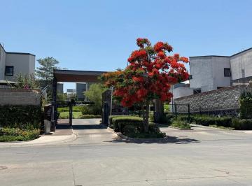 Casa en condominio de 3 habitaciones, Querétaro · Renta Casa en Altozano Puede Ser con Muebles o Sin Muebles