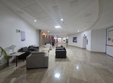 Local comercial , Huixquilucan · Consultorio Angeles Lomas