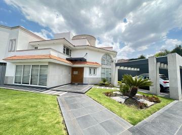 Casa en condominio de 4 habitaciones, Metepec · Venta/renta Casa Club San Carlos 4 Habitaciones, Remodelada