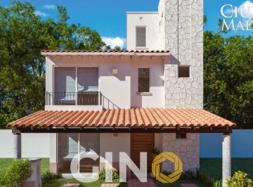 Casa · 70m² · 2 Recámaras · 1 Estacionamiento · Casas en Ciudad Maderas Monterrey