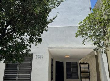 Casa · 120m² · 3 Recámaras · 1 Estacionamiento · Renta de Casa en Santa Cecilia Apodaca, N. L.