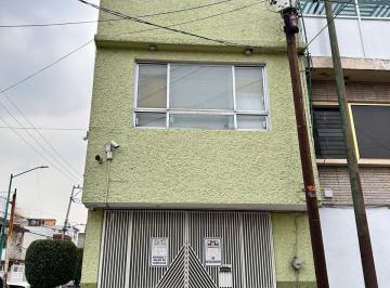 Casa de 1 habitación, Iztapalapa · Casa en Venta Real del Moral