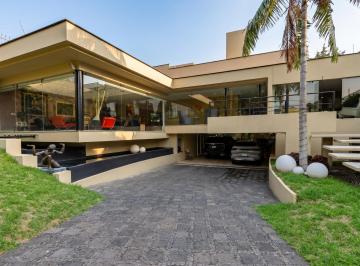Casa de 3 habitaciones, Alvaro Obregón · Residencia Contemporánea en Calle Cerrada con Vigilancia en Pedregal