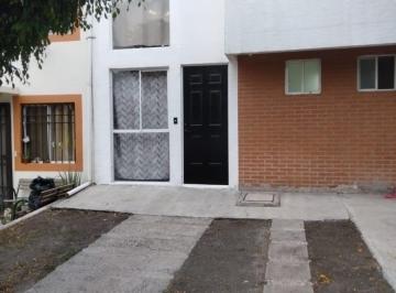 Casa en condominio de 3 habitaciones, Querétaro · Vendo Casa en Cd del Sol