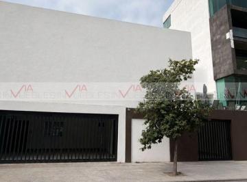Oficina · 134m² · 4 Estacionamientos · Oficina en Renta en San Pedro Garza García