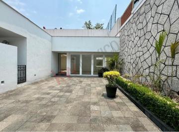 N/A · Magnifica Casa en Venta - Jardines del Pedregal
