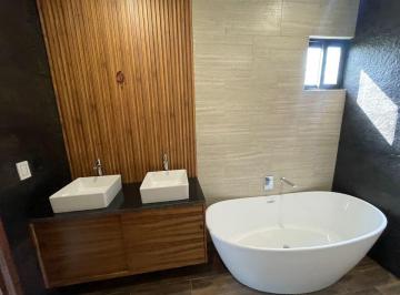 Casa en condominio de 3 habitaciones, Puerto Morelos · Hermosa Casa a Extrenar de Oportunidad