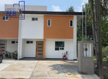 Casa · 132m² · 3 Recámaras · 2 Estacionamientos · Hermosa Casa Nueva, Blvd Carmelitas y Periferico, Venta Puebla