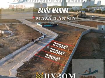 Terreno / Lote · 220m² · Terreno en Bahía Marina
