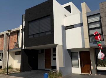 Casa en condominio de 4 habitaciones, Zapopan · Casa en Venta - Alberca - Coto Privado - La Cima Boreales Valdepeñas San Isidro