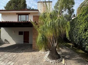 Casa en condominio de 3 habitaciones, Tlajomulco de Zúñiga · Casa en Renta Hacienda del Oro $35,000