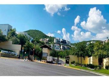 Terreno / Lote · 861m² · Terreno en Venta Rincón de Las Aves, Sierra Alta Monterrey N. L.