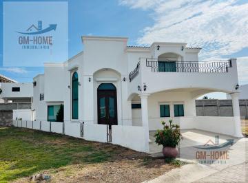 Casa · 5 Recámaras · Casa en Arroyos de La Marina