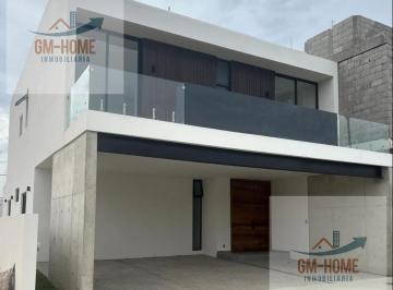 Casa · 322m² · 4 Recámaras · 3 Estacionamientos · Casa en Venta en Altabrisa
