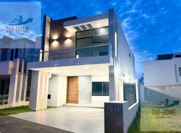 Casa · 272m² · 4 Recámaras · 2 Estacionamientos · Casa en Maralto Residencial