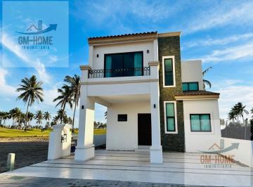 Casa · 229m² · 3 Recámaras · Casa en Estrella del Mar