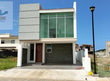 Casa · 220m² · 3 Recámaras · Casa en Venta en El Delfín