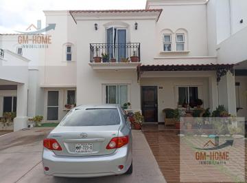 Casa · 280m² · 3 Recámaras · 3 Estacionamientos · Casa en Mediterráneo