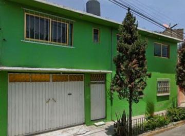 Casa de 3 habitaciones, Nezahualcóyotl · Casa en Venta en La Col. Tamaulipas, Cd. Nezahualcoyotl, Edo. Mex.