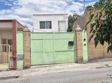 Casa de 1 habitación, Saltillo · Casa en Venta en El Centro de Saltillo