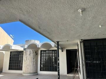 fa1c2496e6916c5d96bbcff973d5110efa92dfa556ac472d0adfae86ac0cf70d · Casa en Venta Para Remodelar en La Anahuac