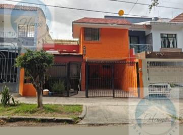 Casa · 184m² · 4 Recámaras · 1 Estacionamiento · Casa en Venta en Las Aguilas Zapopan Jalisco