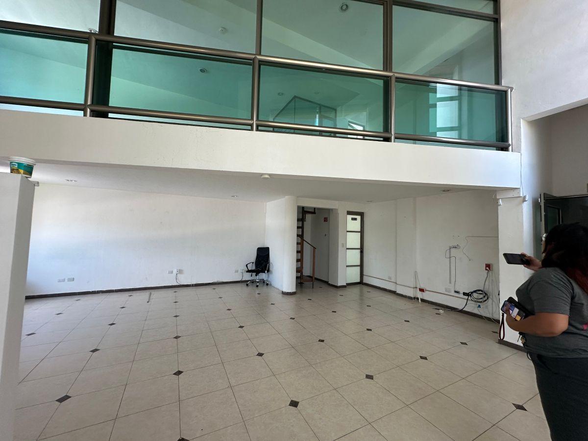 Office for Rent at Nichupté, 100 Sq. M., $30,000