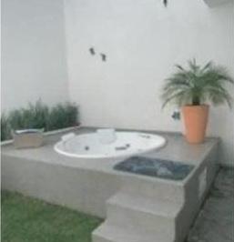 Casa · 199m² · 3 Recámaras · 2 Estacionamientos · Casa en Lomas 4ta Seccion