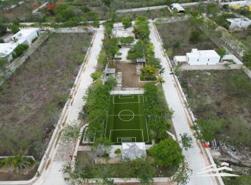 Terreno / Lote , Conkal · Lote Residencial en Venta Privada Olivia Conkal Al Norte de Mérida