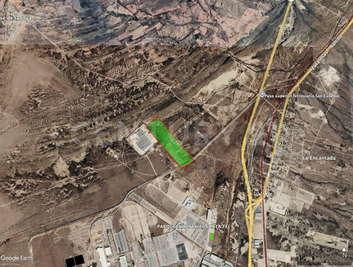 Se Vende Terreno de 10,000 m&sup2; en Area Derramadero
