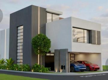 Casa · 270m² · 4 Recámaras · 2 Estacionamientos · Casa - Fraccionamiento Lomas de Angelópolis