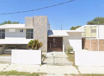 Casa de 6 habitaciones, Piedras Negras · Venta de Casa en Av Fidel Villareal Piedras Negras Coahuila