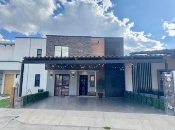 Casa de 3 habitaciones, León · Casa en Venta en El Cielo II, Zona Norte