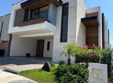 Casa · 268m² · 3 Recámaras · 2 Estacionamientos · Casa - Punta Tiburón