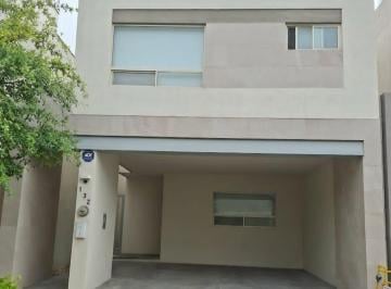 Casa · 180m² · 3 Recámaras · Casa en Renta Equipada Crisanto Residencial