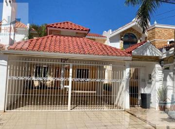 Casa · 192m² · 3 Recámaras · 2 Estacionamientos · Casa en Venta en Sábalo Country