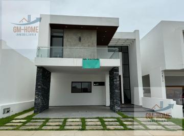Casa · 240m² · 4 Recámaras · Casa en Venta en Soles Parque Residencial