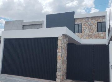 Casa de 3 habitaciones, Mérida · Casa con Amplio Terreno en Dzitya, Mérida
