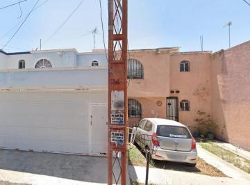 Casa de 2 habitaciones, Corregidora · Casa en Venta de Remate en Misión de San Carlos Corregidora Qro